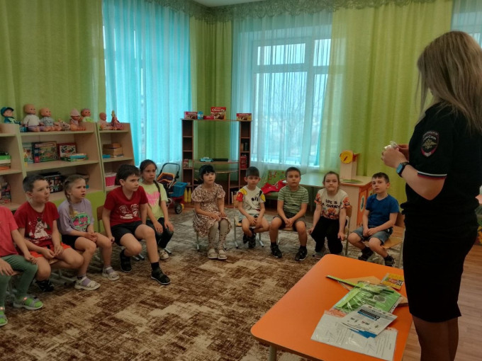 Безопасность на дорогах Безопасность на дорогах.